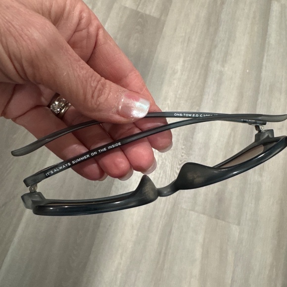 O’Neil Tow 2.0 105P Polarized Sunglasses Matte Grey/Blue - Picture 5 of 5